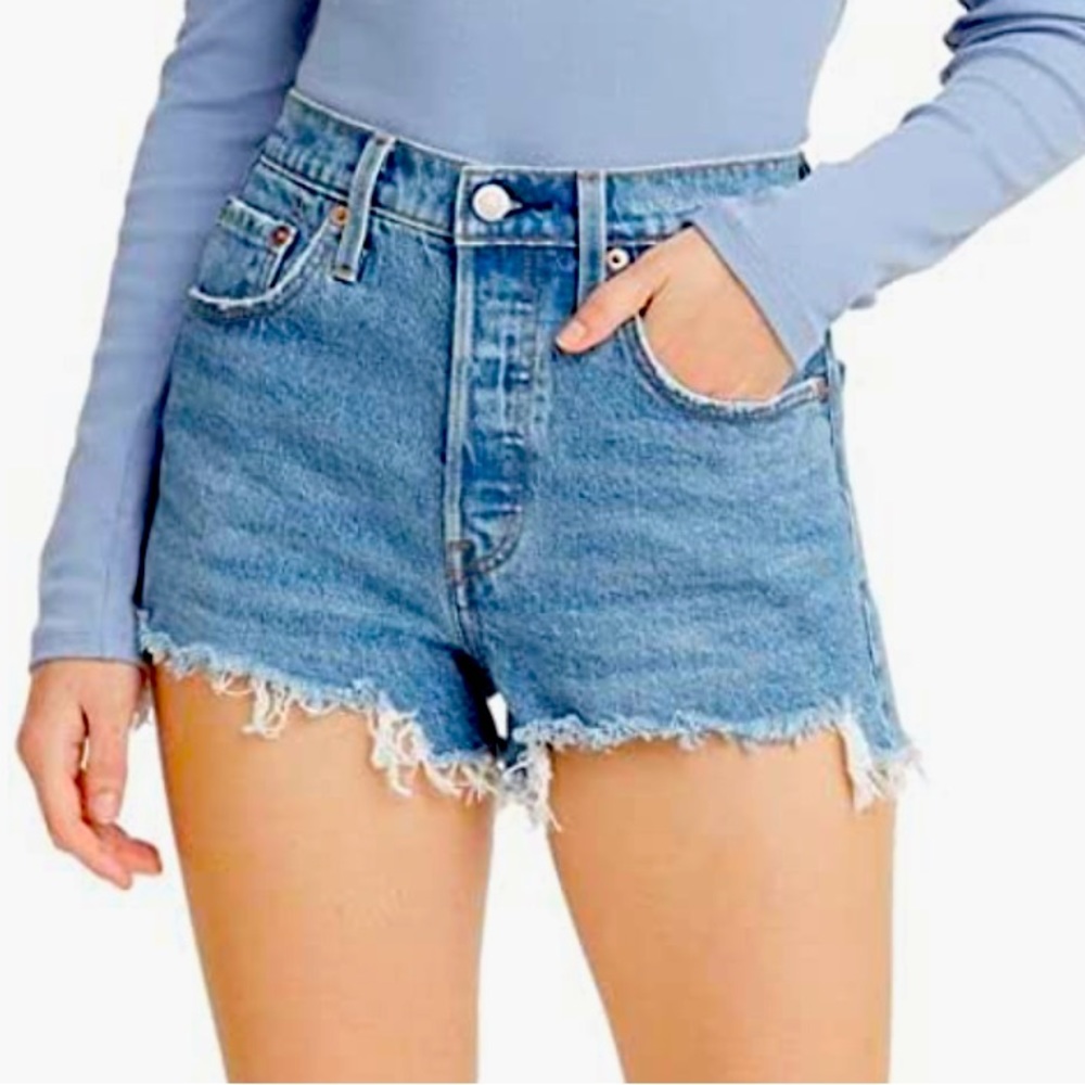 501 denim shorts